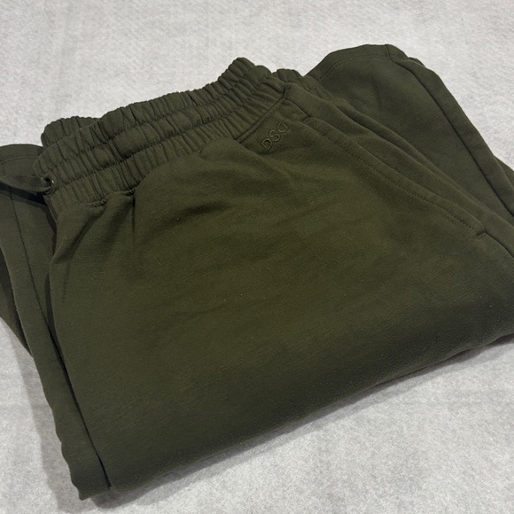DSG Olive Green Sweatpants - Picture 5 of 5